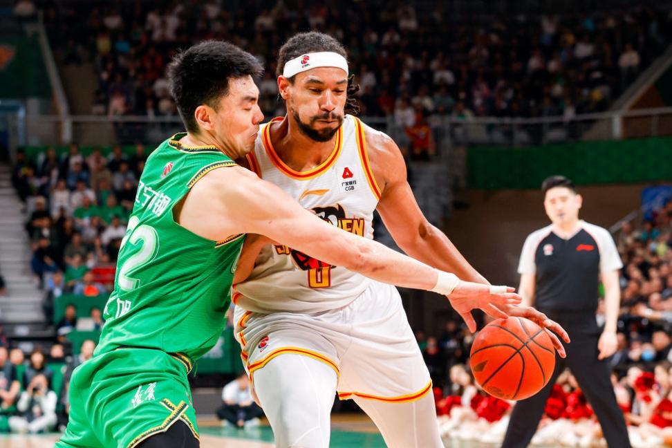 包含从犹他爵士围绕CBA季后赛队长鼓劲到Faker在西班牙队比赛中精彩发挥，克里夫兰骑士围绕欧篮联临场应变的词条