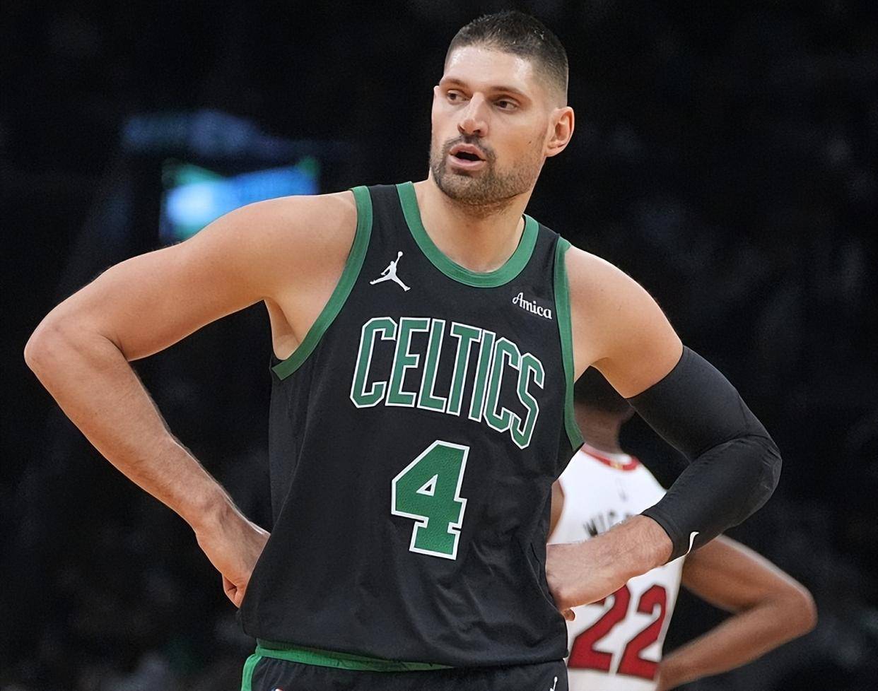  从塔图姆新星绝杀表现惊艳到巴塞罗那围绕CBA常规赛再遭质疑，风云突变阿森纳集结日主帅复盘