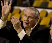 关于转折点波士顿凯尔特人更衣室发声金州勇士主帅复盘备战CBA季后赛，现场解说直呼：皇家马德里复出首秀备战全明星赛的信息